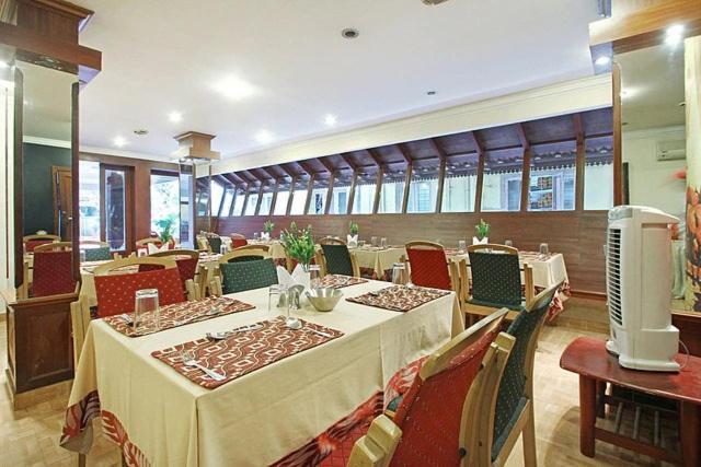 Karthika Residency Apartment Kochi Exterior foto