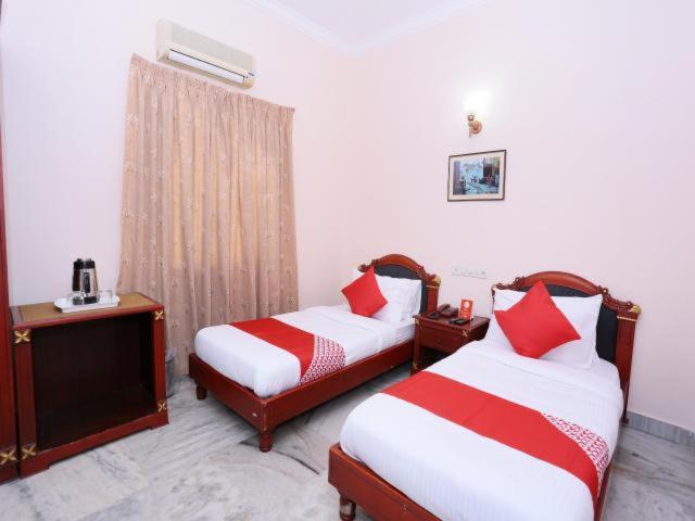 Karthika Residency Apartment Kochi Exterior foto