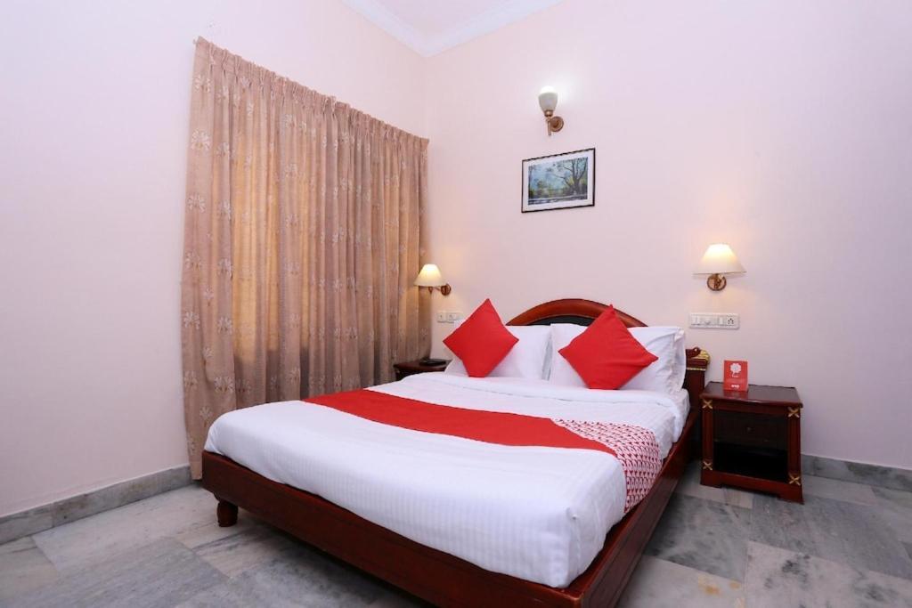 Karthika Residency Apartment Kochi Exterior foto